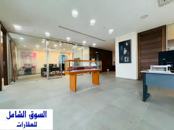 مكتب فاخر مفروش للإيجار في سن الفيل 285م2 | جاهز...