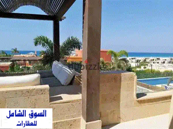 فرصة ذهبية لا تُعوَّض: شاليه فاخر (75م) بغرفة نوم واحدة وفيو حمام سباحة بجريك مراسي - الساحل الشمالي | بسعر أقل من السوق!