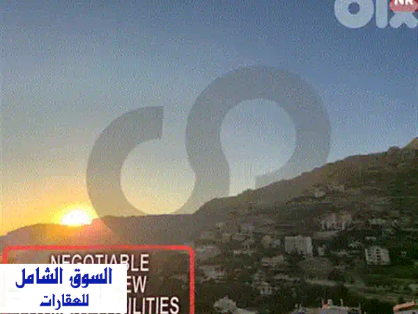 شقة فاخرة جديدة للبيع في فاريا: إطلالة مفتوحة خلابة وموقع مميز | KFA236