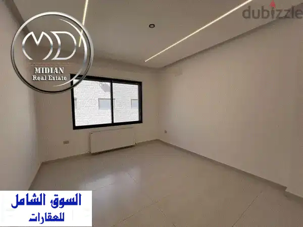 شقق فاخرة للبيع حي الصحابة | 180م | أرضي وشبه أرضي بحدائق وتراسات