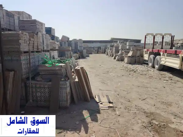 فرصة ذهبية: أرض للإيجار السنوي في الصجعة الصناعية، الشارقة | 20,000 قدم² على شارع رئيسي | كهرباء 1000KW