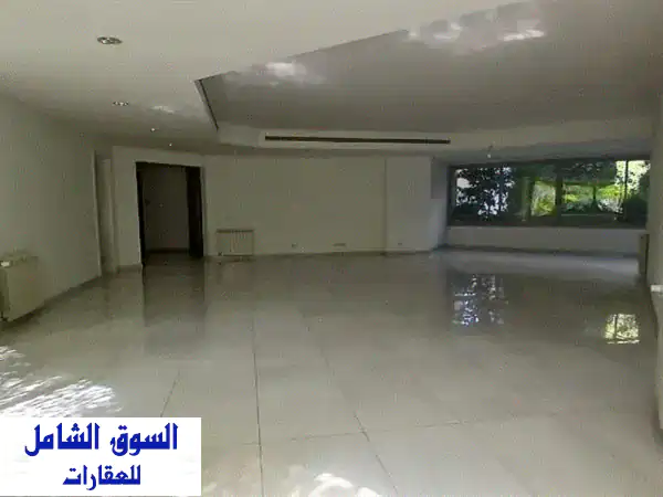 شقة فاخرة 360م² للبيع في كاري دور أشرفية | خطوات من ABC...