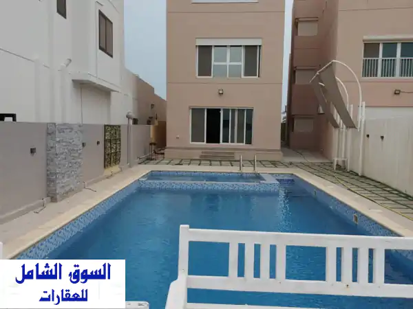 عرض حصري: شاليهين جديدين للإيجار بالخيران...