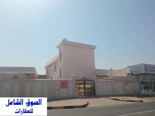 عقار سكني تجاري للبيع | استثمار استثنائي بموقع حيوي |...