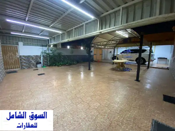 بيت للبيع في الشارقة: الصبخة - موقع استراتيجي...