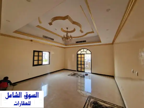 فرصة ذهبية: فيلا مميزة للإيجار السنوي بالمويهات...