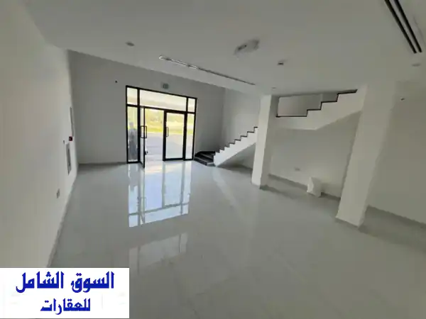 فرصة ذهبية: محل تجاري 2800 قدم سوبر ديلوكس للإيجار...