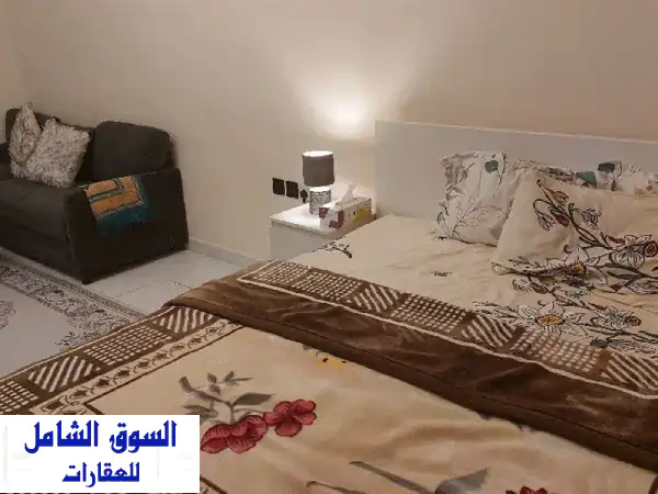 فرصة ذهبية: استوديو فخم للإيجار الشهري بالروضة 2 |...