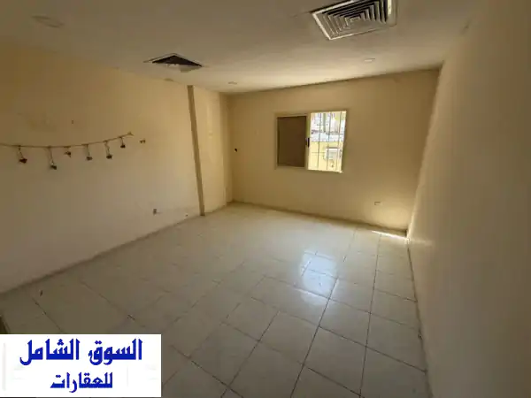 فرصة لا تعوض! استوديو راقي للإيجار السنوي...