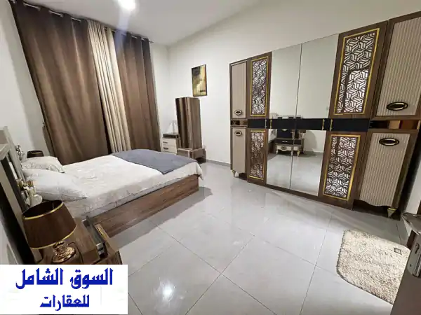 فرصة حصرية: إيجار شهري شقة 2 غرف وصالة فخمة...