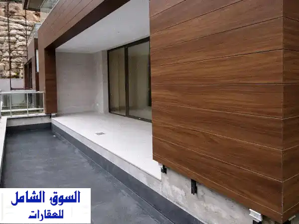 شقة فخمة للبيع في أدما 180م² مع تراس 130م² | مجمع...