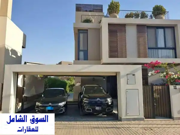 فرصة ذهبية: فيلا تاون هاوس فاخرة بسوديك إيست...