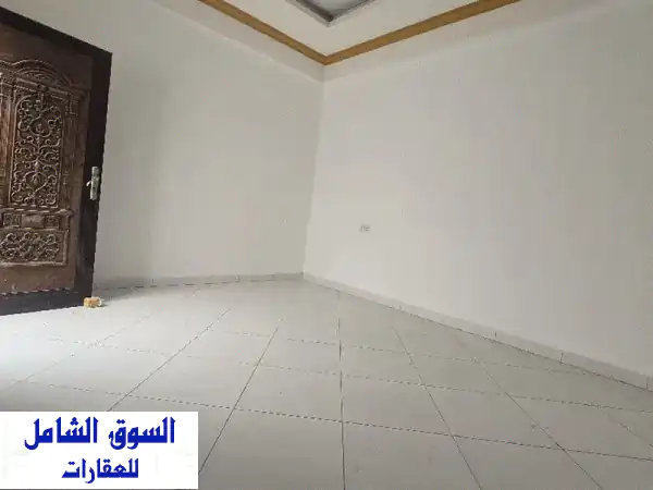 فرصة ذهبية للجنسيات الآسيوية: بيت عربي 4 غرف...