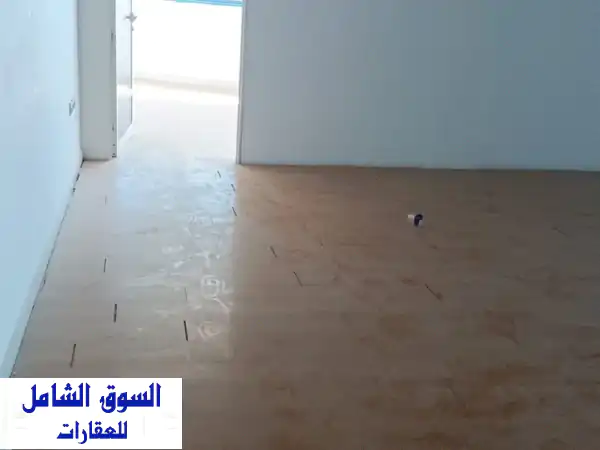 فرصة ذهبية! مكتب فخم 1146 قدم للإيجار ببرج فالكون...