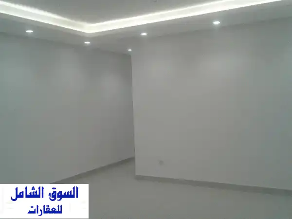 إيجار طابق فيلا فاخر بأبو فطيرة: 4 غرف نوم، تراس...