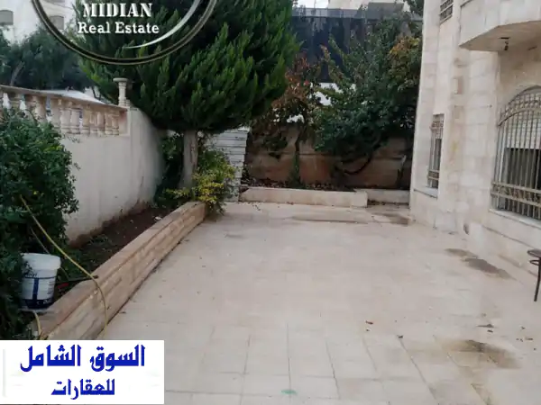 فرصة استثمارية | شقة أرضية فاخرة للبيع تلاع العلي...