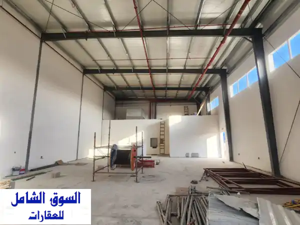 ⚡️ فرصة ذهبية: مستودع صناعي جديد للإيجار في الشارقة...