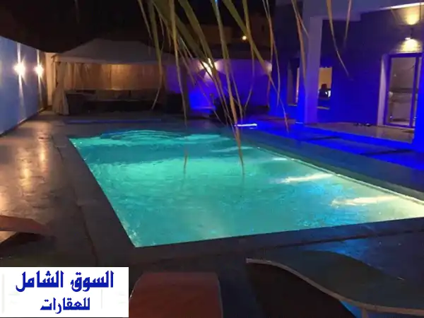 شاليه فندقي فاخر للإيجار بمدينة صباح الأحمد البحرية...