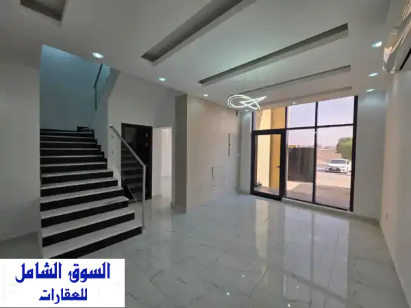 فيلا فاخرة للإيجار بالزاهية: كورنر، 4 ماستر، رووف...