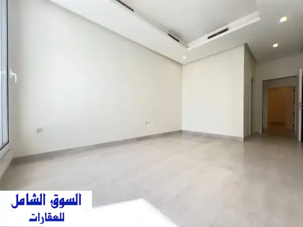 شقة إيجار راقية في السالمية للمقيمين الأجانب: 3 غرف، شرفة وموقف خاص لسيارتين!