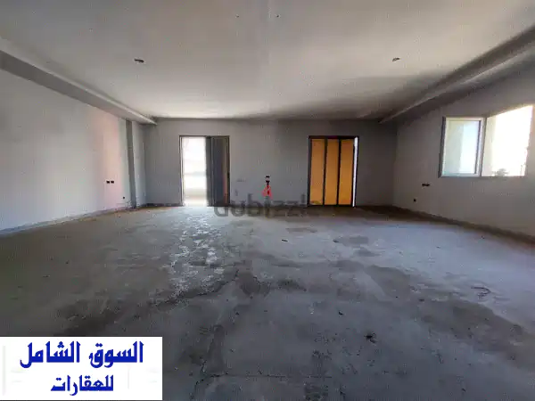 مكتب فاخر للإيجار في انطلياس: موقع استراتيجي...