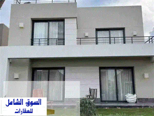 استلم فوراً: فيلا فاخرة 279م بتشطيب كامل في سموحة مروج الإسكندرية | فرصتك لحياة الأحلام!