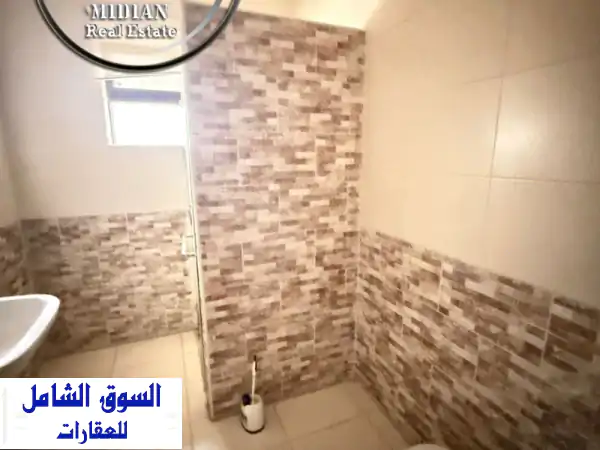 شقة طابقية فخمة للإيجار بالدوار السابع 300م | 4 غرف نوم ماستر | تشطيبات سوبر ديلوكس #8558