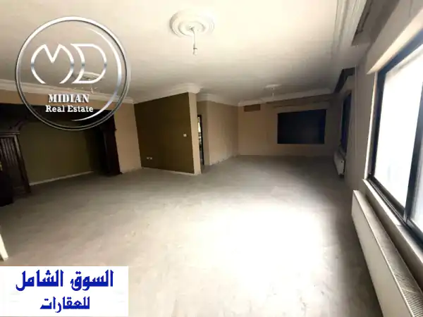 شقة طابقية فخمة للإيجار بالدوار السابع 300م | 4 غرف...