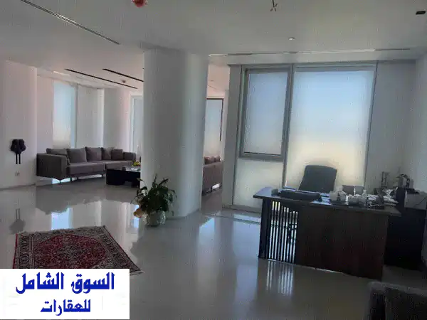 شقة فسيحة وفخمة للإيجار في قلب الأشرفية، بيروت | 380 م²...