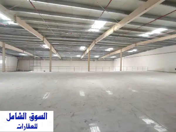 استثمر في النجاح! مستودع تجاري عملاق 31000 قدم²...