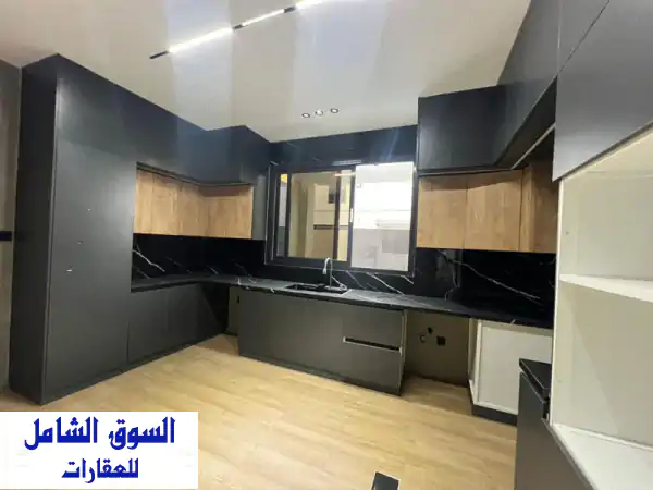 فيلا فاخرة للبيع بالباهية: تصميم راقٍ، جاهزة للسكن، موقع زاوية مميز قرب الممشى