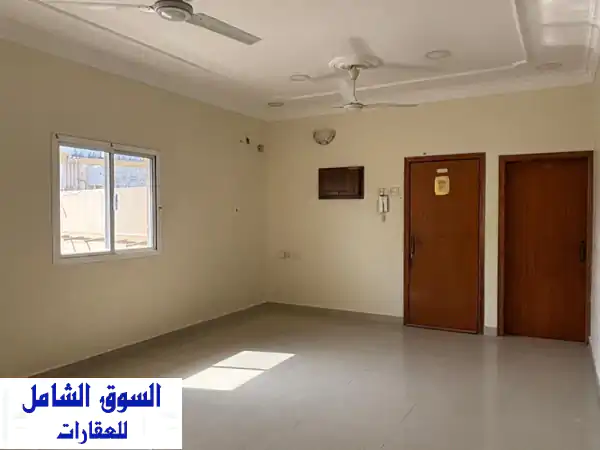 شقة عائلية للإيجار بالسهلة الفوقية | 3 غرف نوم |...