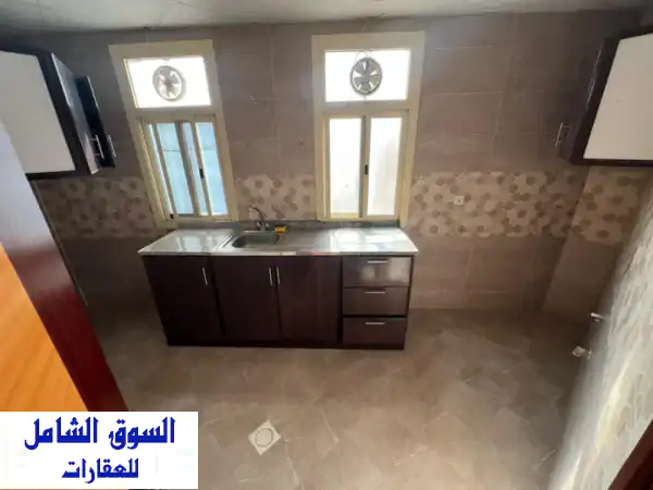 فرصة سكن مثالية في عجمان: شقة غرفة وصالة للإيجار بالعالية قرب مخرج دبي الشارقة والشيخ محمد بن زايد - 30000 درهم