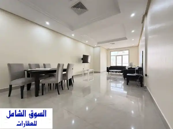 شقة كبيرة شبه مفروشة للإيجار في المسايل، الكويت....