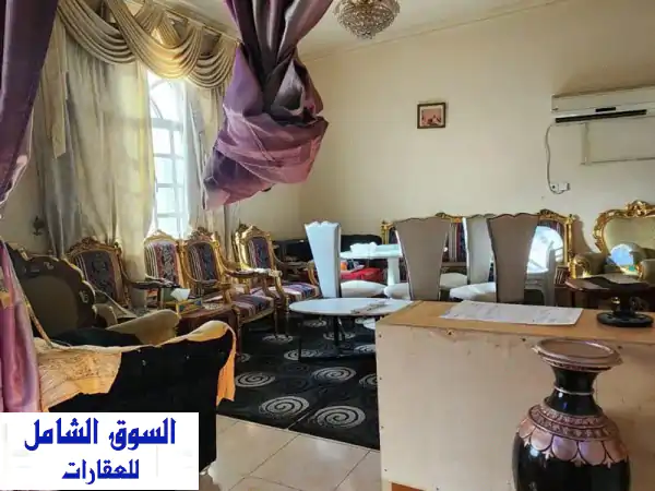 فيلا عائلية للإيجار بالرفاع الشرقي: طابق واحد، 4 غرف نوم رئيسية ومجلس مستقل!
