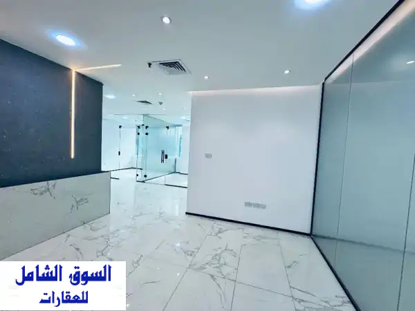 للإيجار  مكتب مميز في شرق الموقع شرق  موقع حيوي قريب...