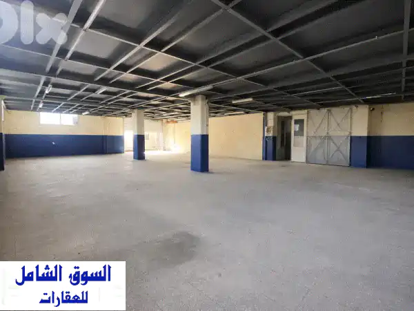 مستودع صناعي فسيح للإيجار في البوشريه - حلول...