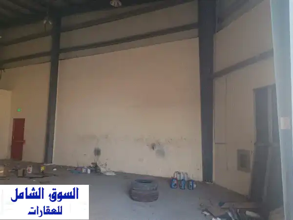 مستودع للإيجار بالشارقة | الصجعة | 3500 قدم² | موقع استراتيجي قرب شارع الإمارات | جاهز لعملك!