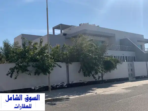 إيجار فيلا فخمة مودرن في الزلاق، البحرين | 4 غرف...