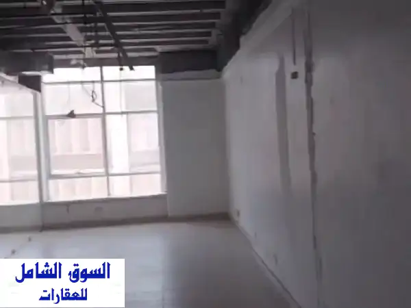 مكتب فاخر 140م² للإيجار بالمرقاب: موقع استراتيجي...