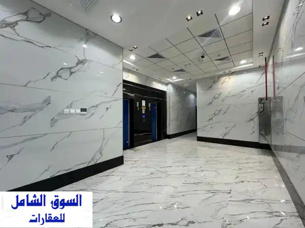 بناية للبيع في الجرف 3  عجمان فرصة استثمارية مميزة لبناية جديدة بالكامل بتشطيبات فاخرة وموقع حيوي ...