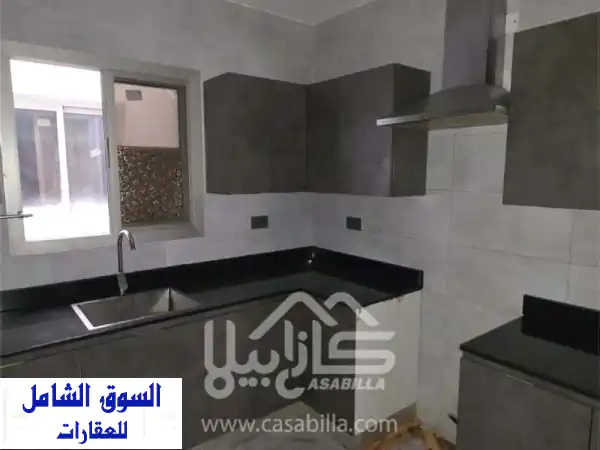شقة الأحلام للإيجار بالحد: غرفتين (ماستر)، صالة واسعة، مكيفات، ستائر، موقف خاص | 230 د.ب | قرب الخدمات