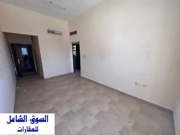 شقة غرفة وصالة  النعيمية 3 موقع مميز شارع الشيخ خليفة بن زايد مساحة كبيرة تقسيمات ممتازة تكييف ...