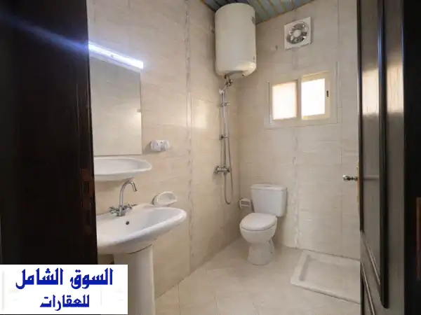 للإيجار  شقة في عراد. شقة واسعة بمساحة 120 متر مربع...