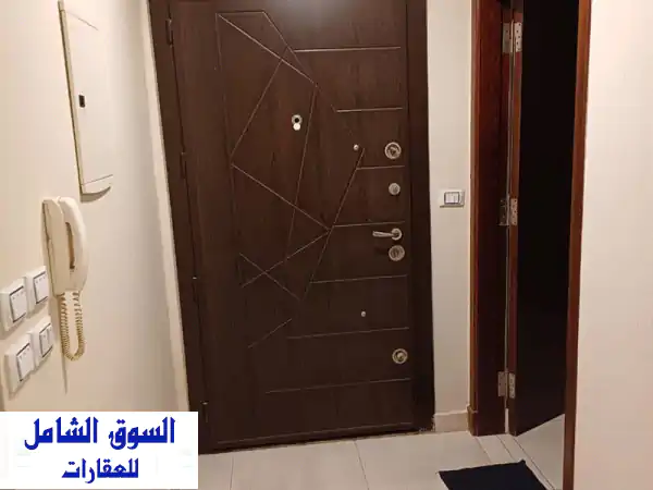 حلم السكن الراقي بالخمائل يتحقق! شقة ناصية 187م...