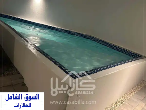 فرصة ذهبية: عقار فاخر للبيع بجد الحاج | موقع استراتيجي 3 شوارع، قرب البحر، مسبح وحديقة!