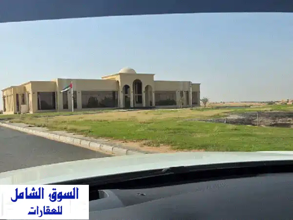 مبنى أرضي مميز للإيجار | شارع الإمارات | مثالي...