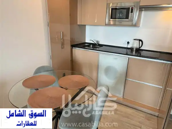 ✨ استوديو فاخر للإيجار في دلمونيا: إطلالة ساحرة ومرافق استثنائية! 🏡