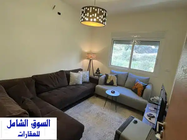 دوبلكس فاخر للبيع في عيون برمانا بإطلالة بحر...