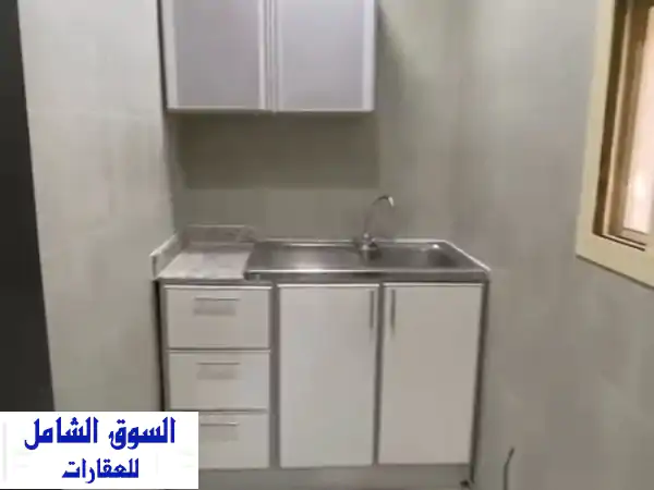 استوديو للايجار بقلالي | شامل كهرباء وماء وتكييف |...